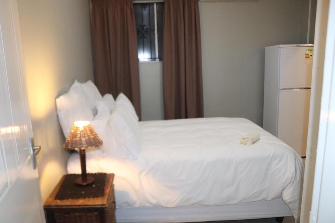 Tlelakufuma Guest House Johannesburg Eksteriør billede