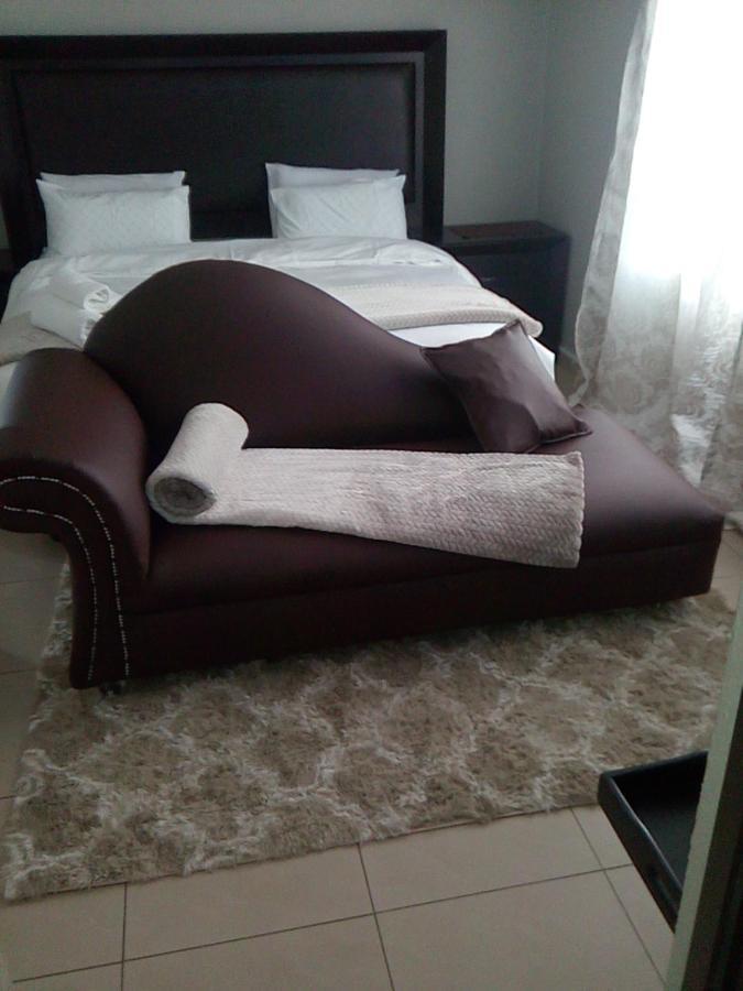 Tlelakufuma Guest House Johannesburg Eksteriør billede
